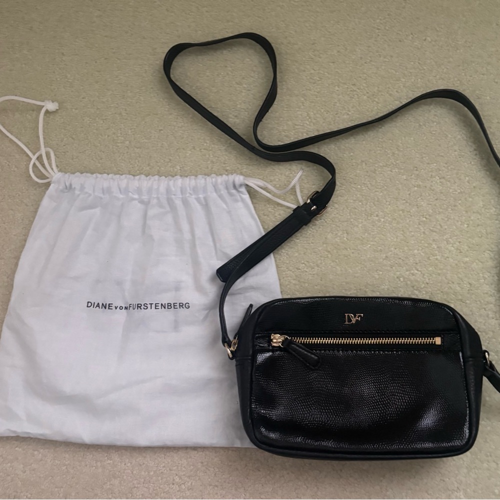 DIANE VON FURSTENBERG Milo Zip Mini EMB Snake Leather Bag Black Gold